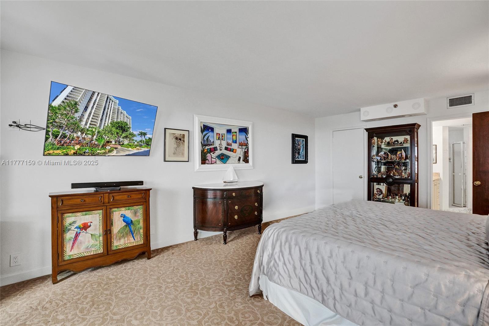4000 Towerside Ter # 3 Unit: PH-3