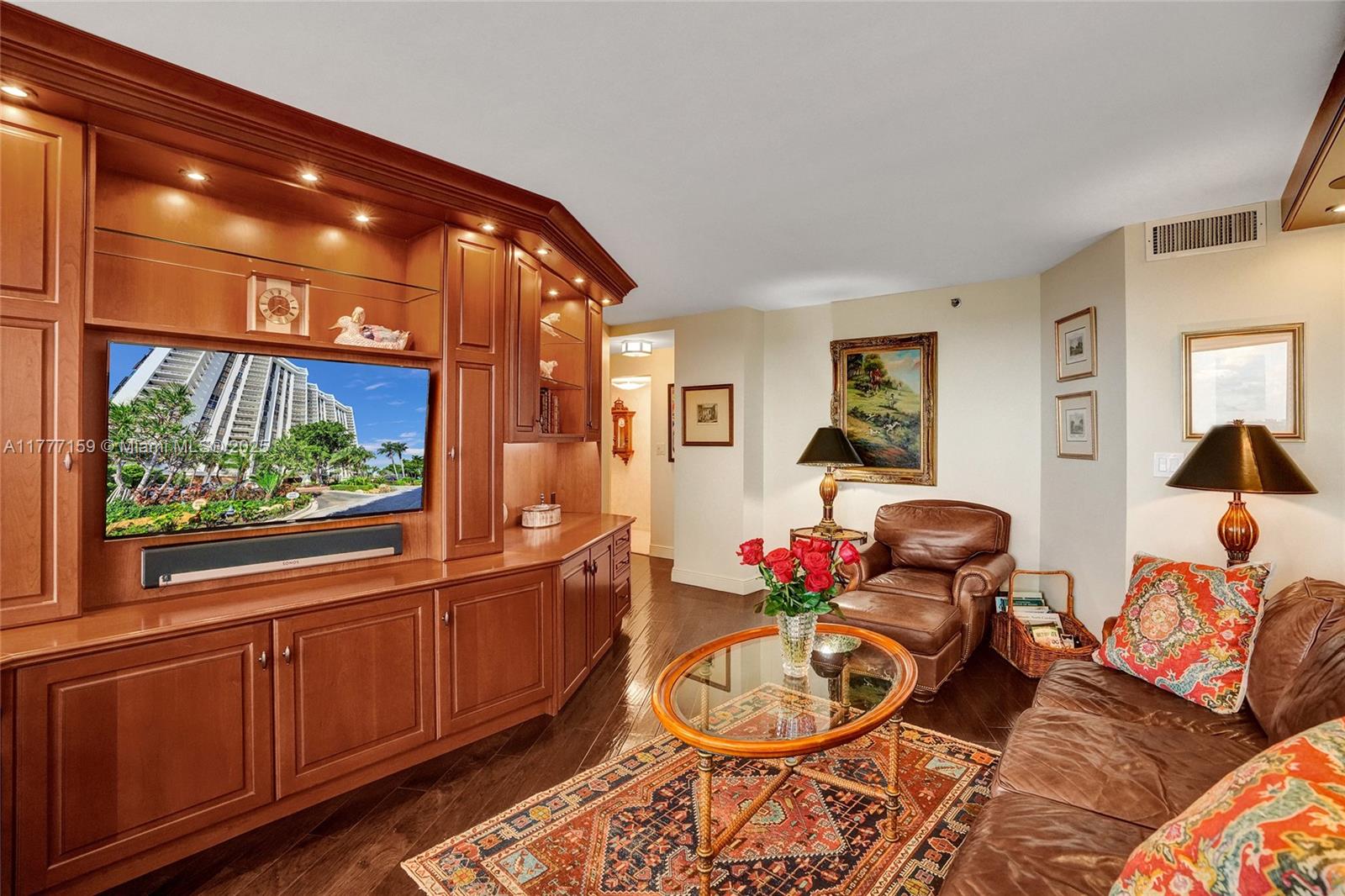 4000 Towerside Ter # 3 Unit: PH-3