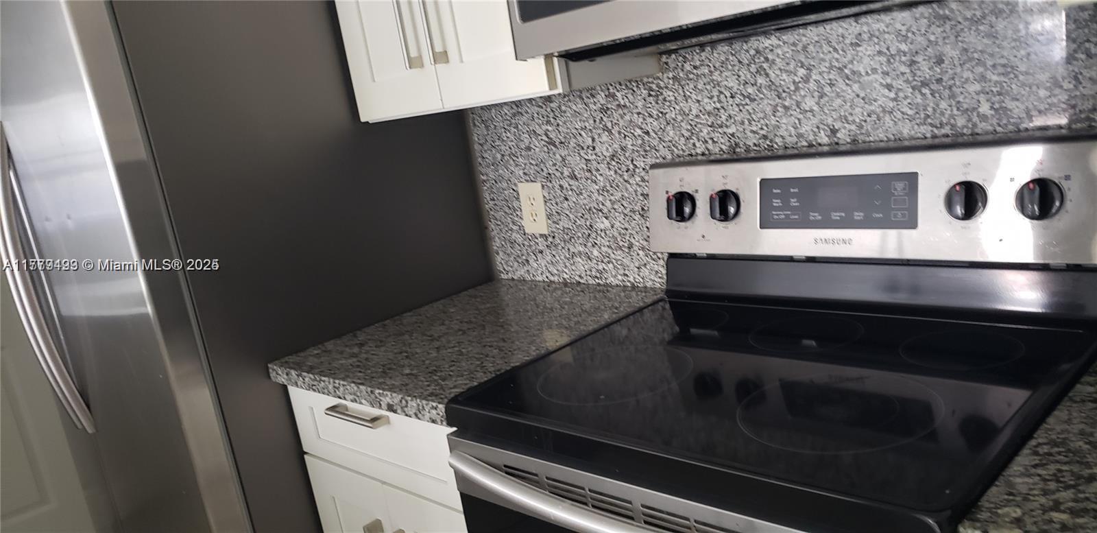 630 S Park Rd # 3 Unit: 16-3