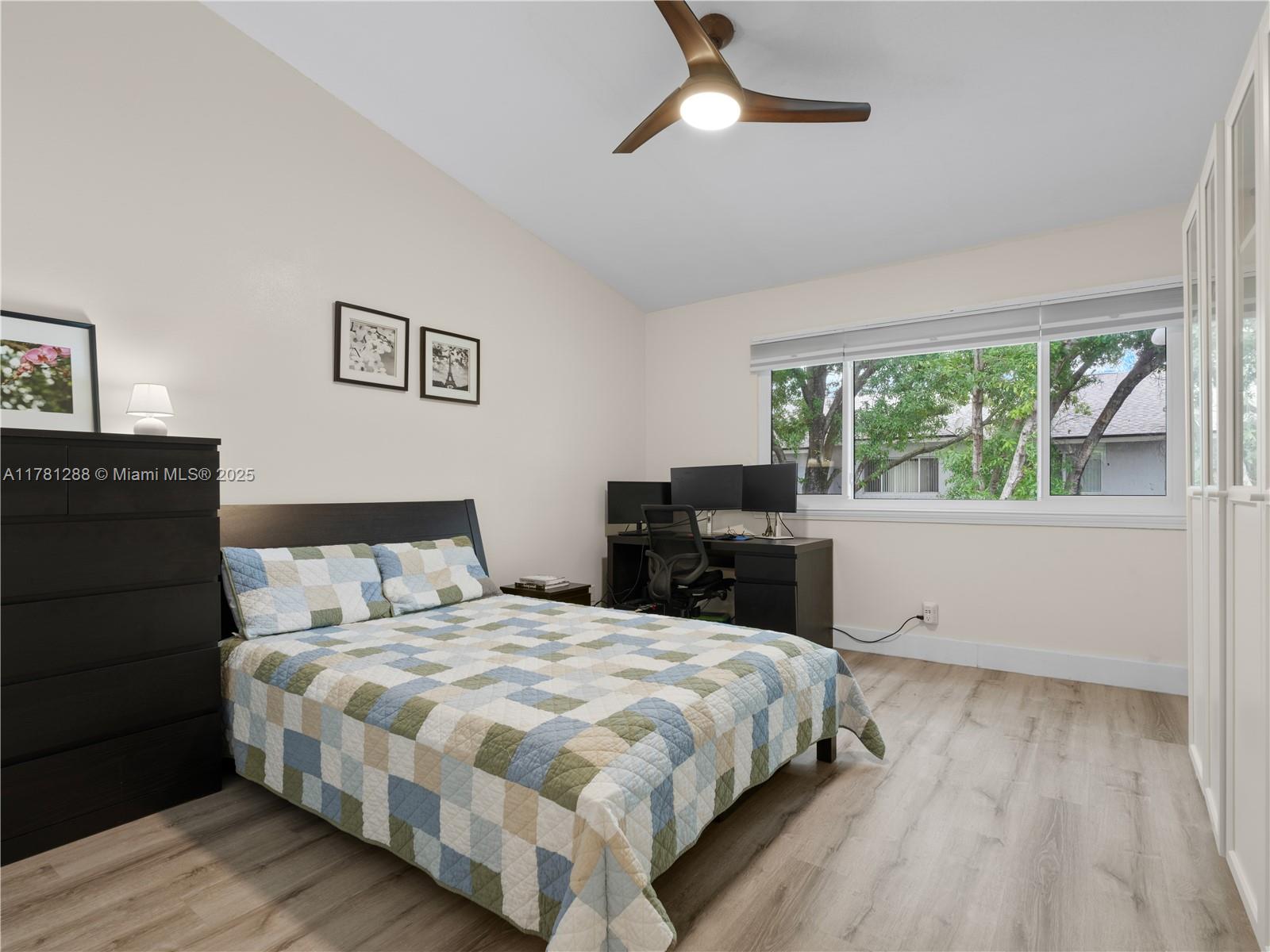 3313 Cabaret Ln