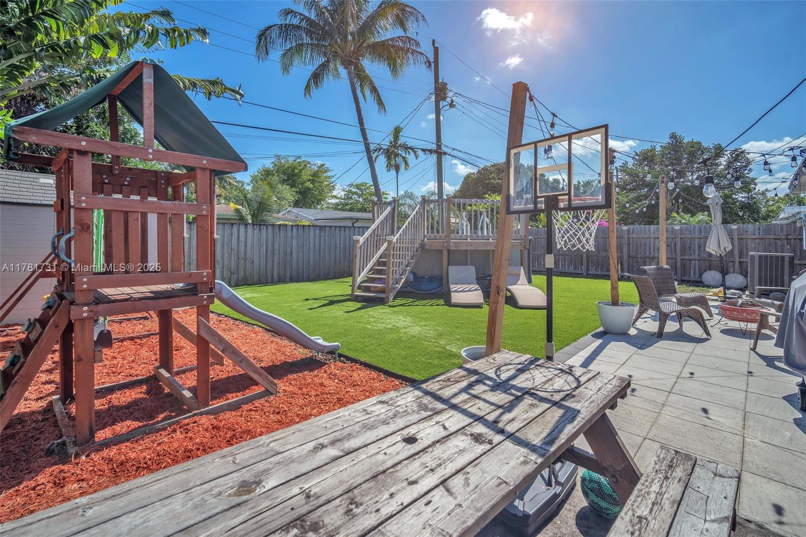380 NW 48th Ct