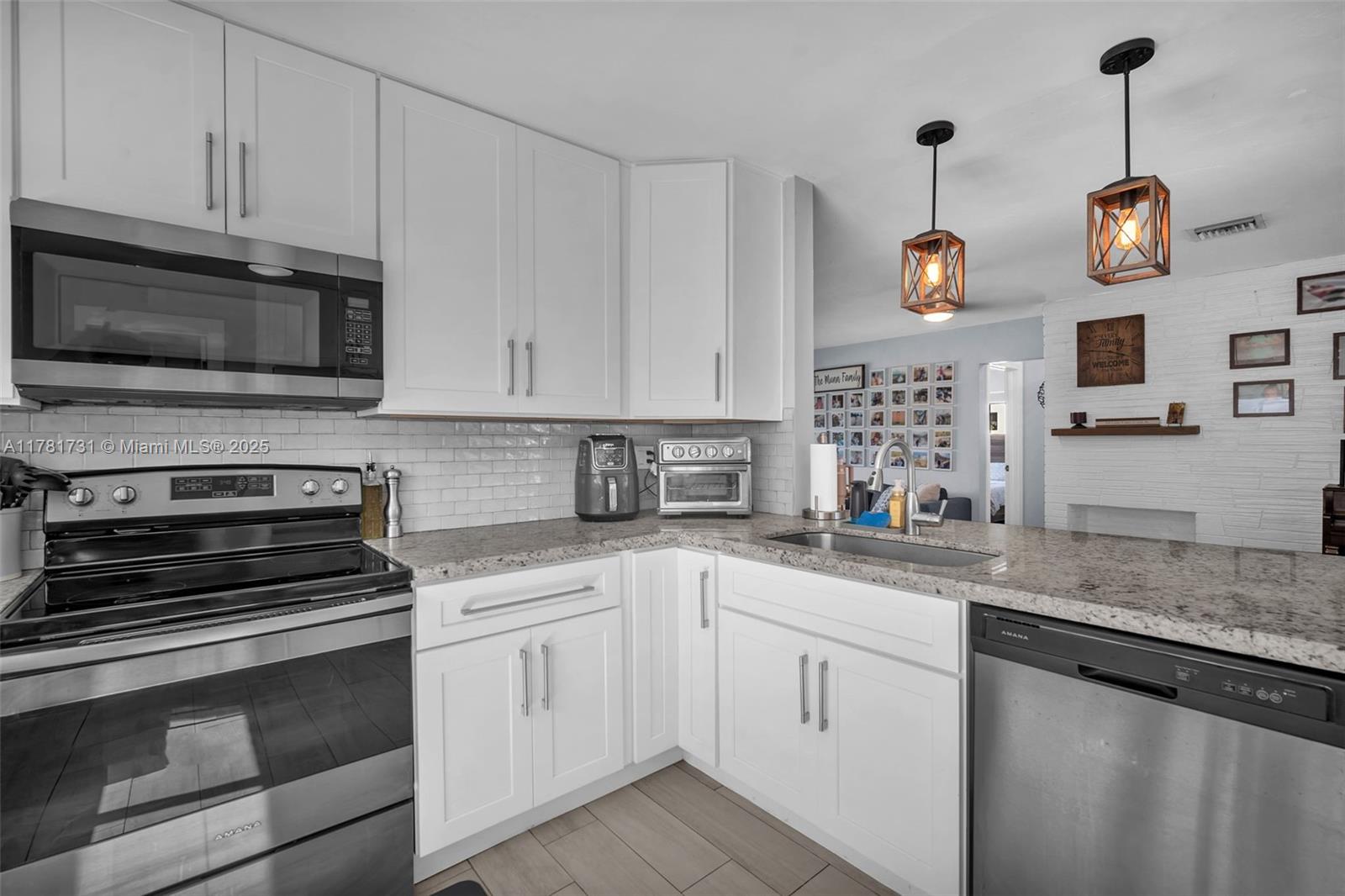 380 NW 48th Ct