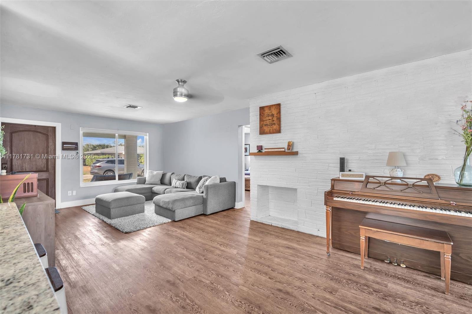 380 NW 48th Ct