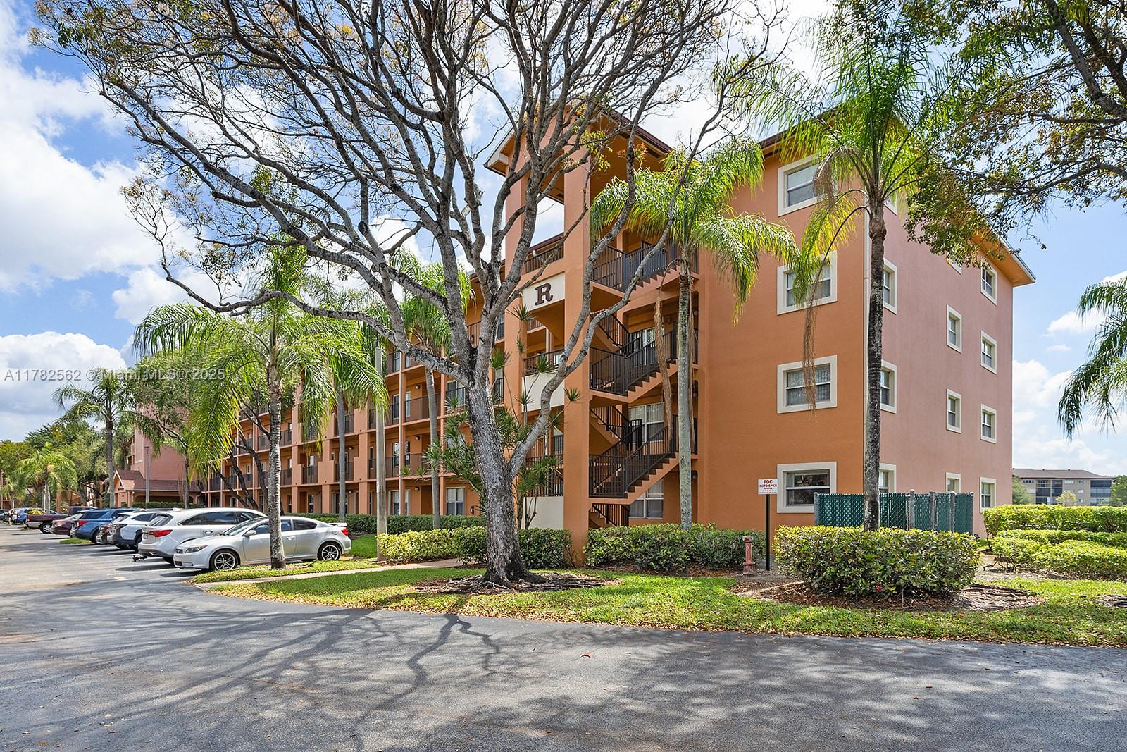 701 SW 141st Ave # 411R