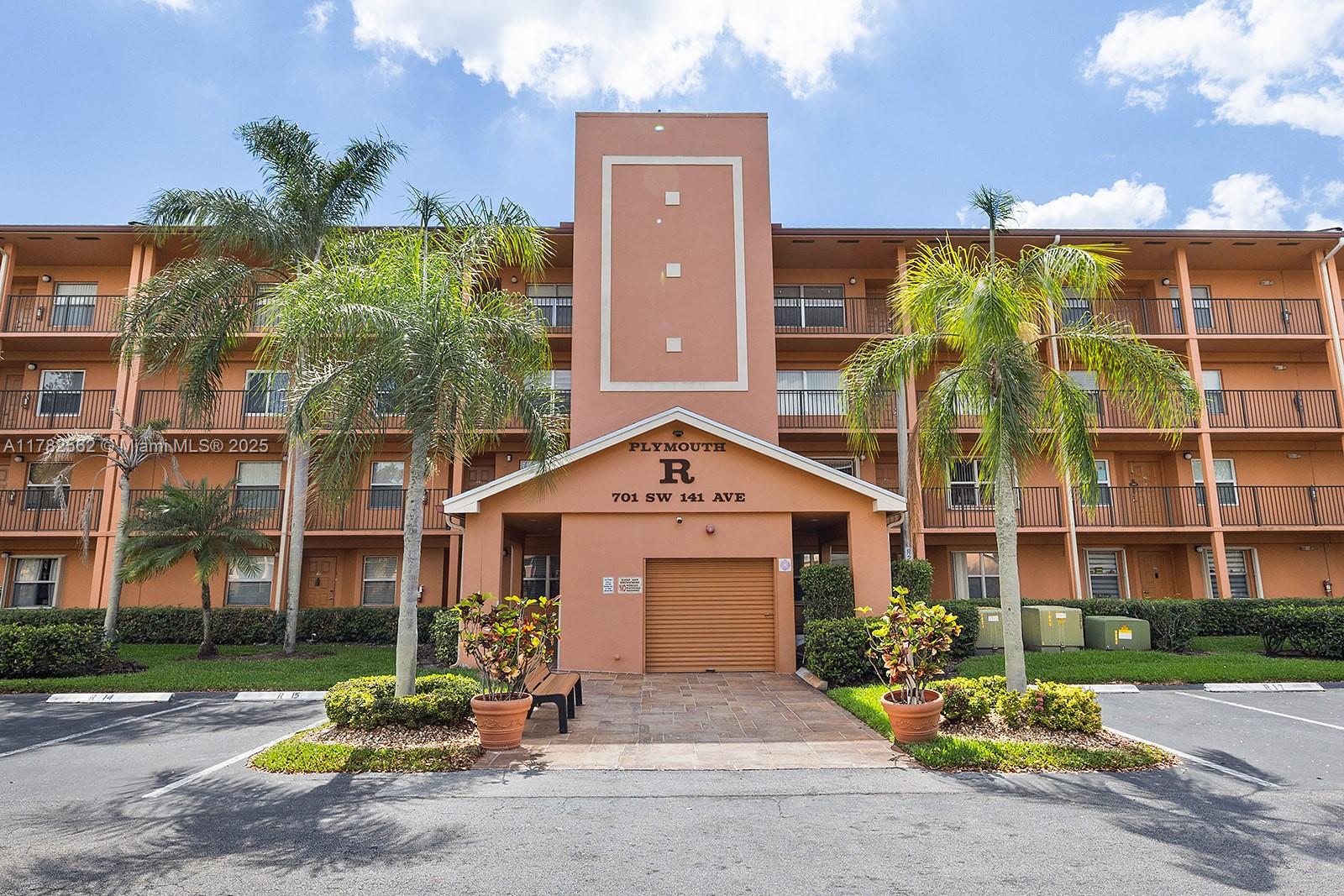 701 SW 141st Ave # 411R
