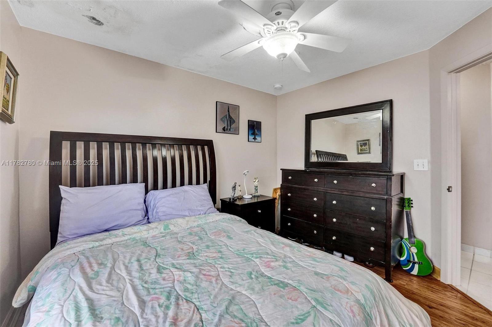 7324 NW 1st Pl