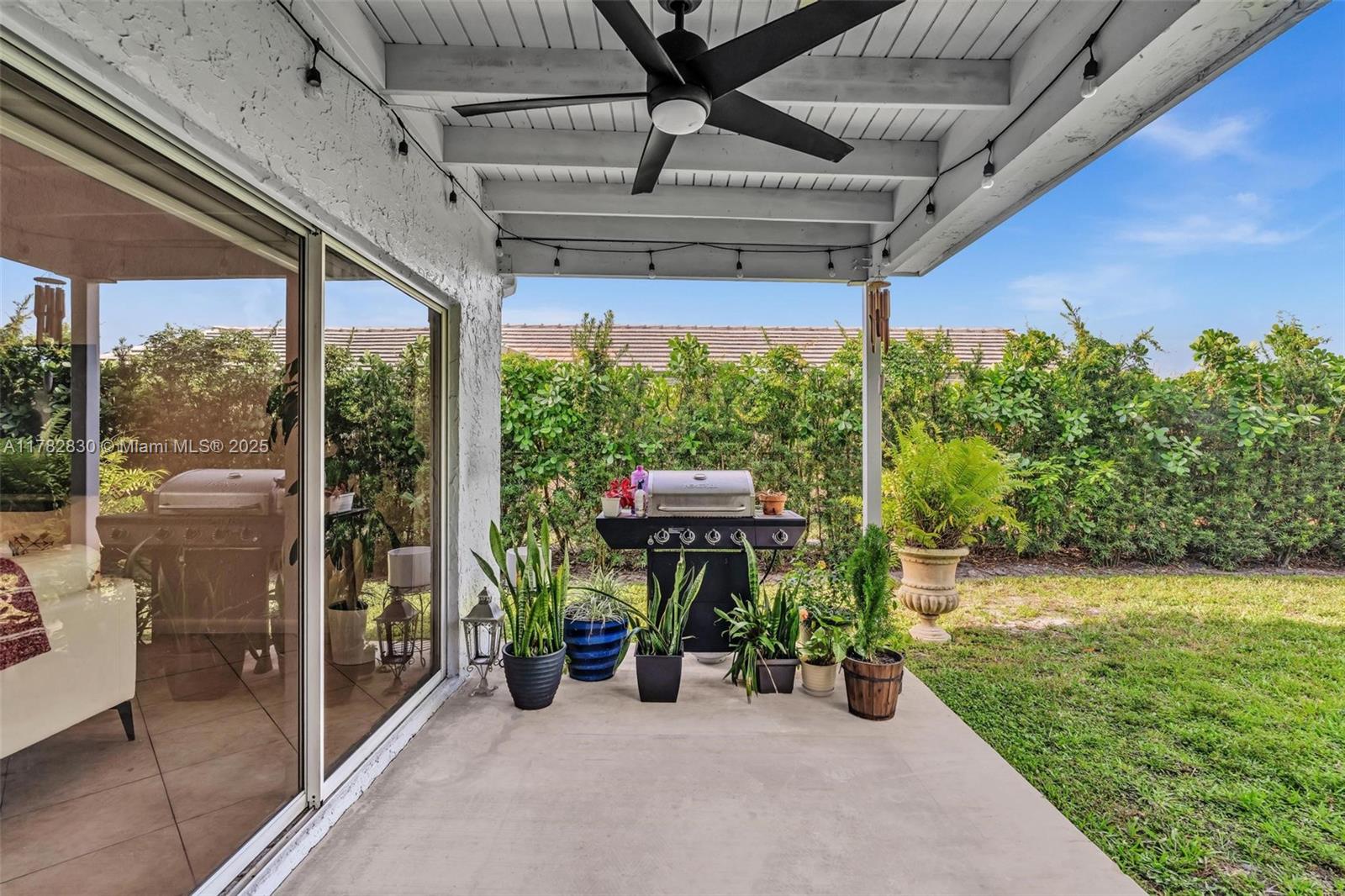 1718 NW 97th Ave