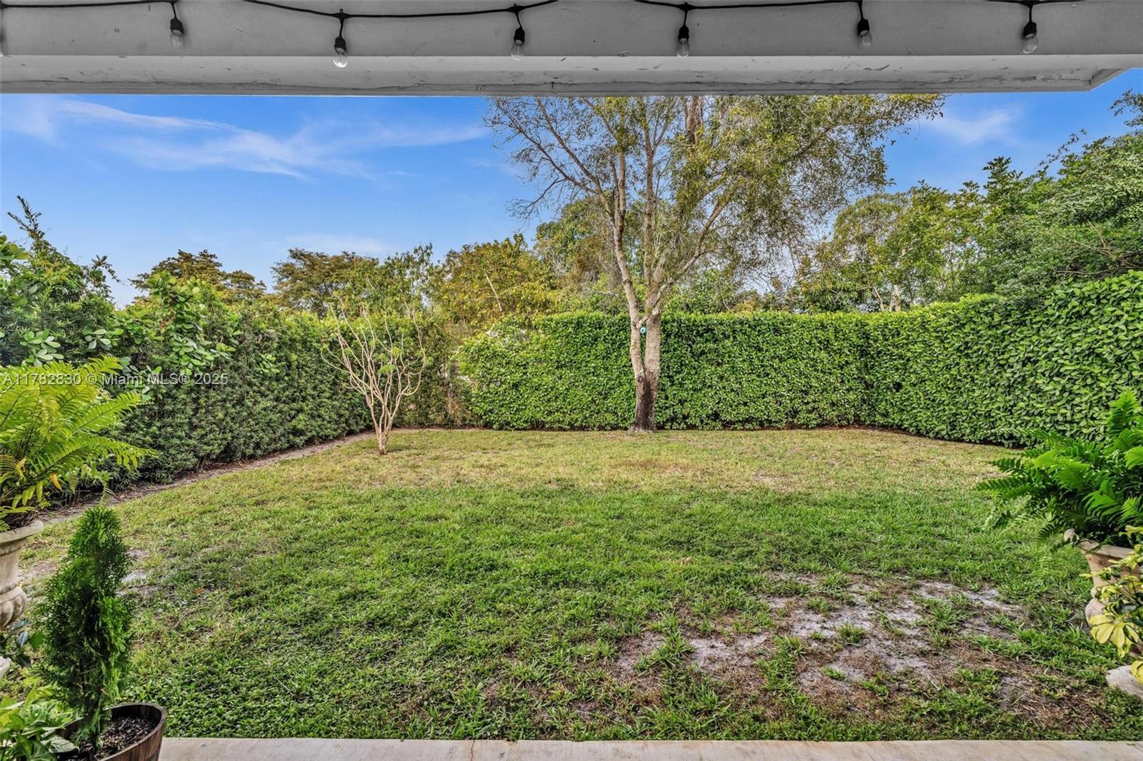 1718 NW 97th Ave