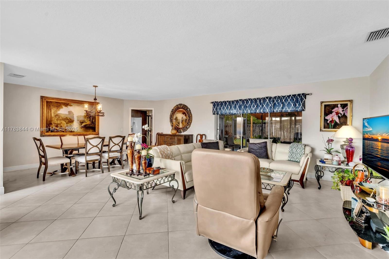 22307 Doran Ave # 0