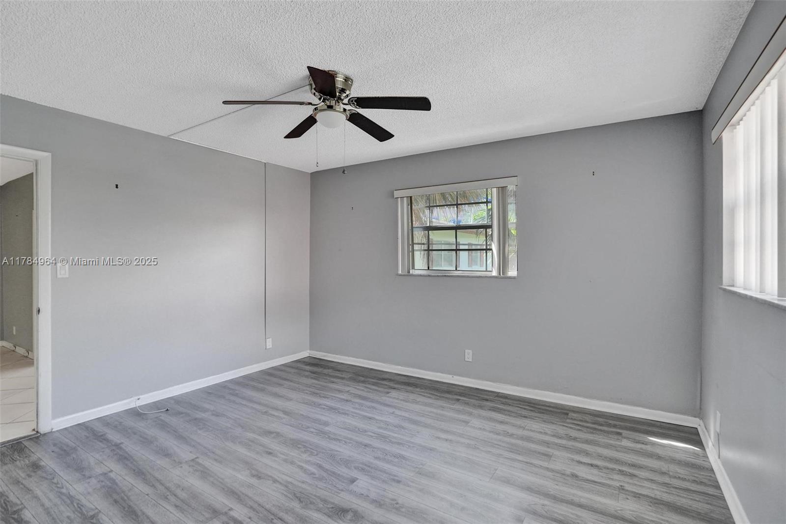 660 Tennis Club Dr # 208