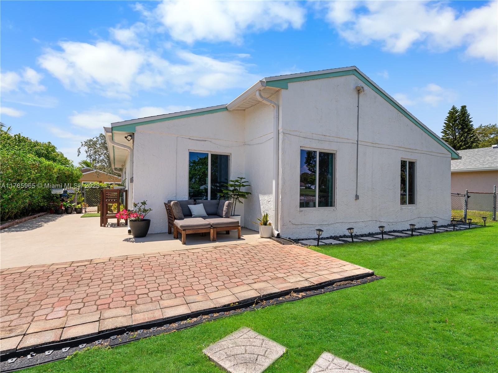 8377 Summer Field Pl