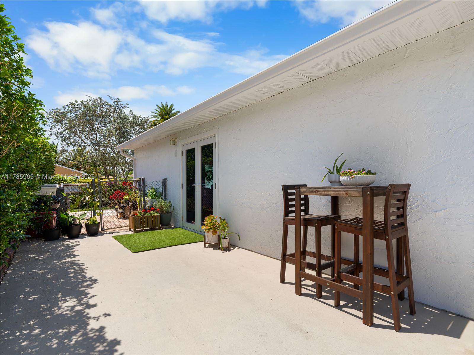 8377 Summer Field Pl