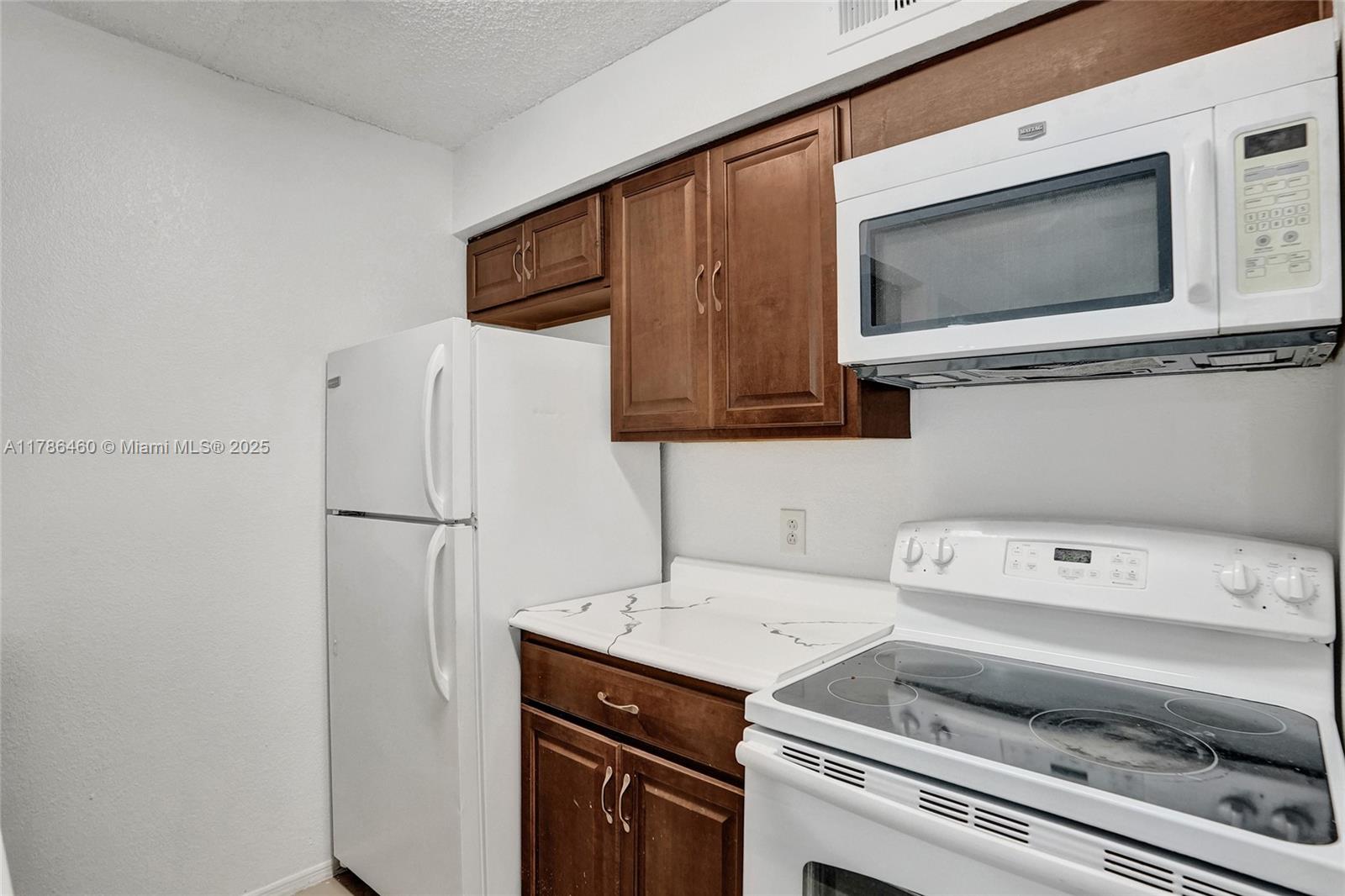 2946 S University Dr # 7108