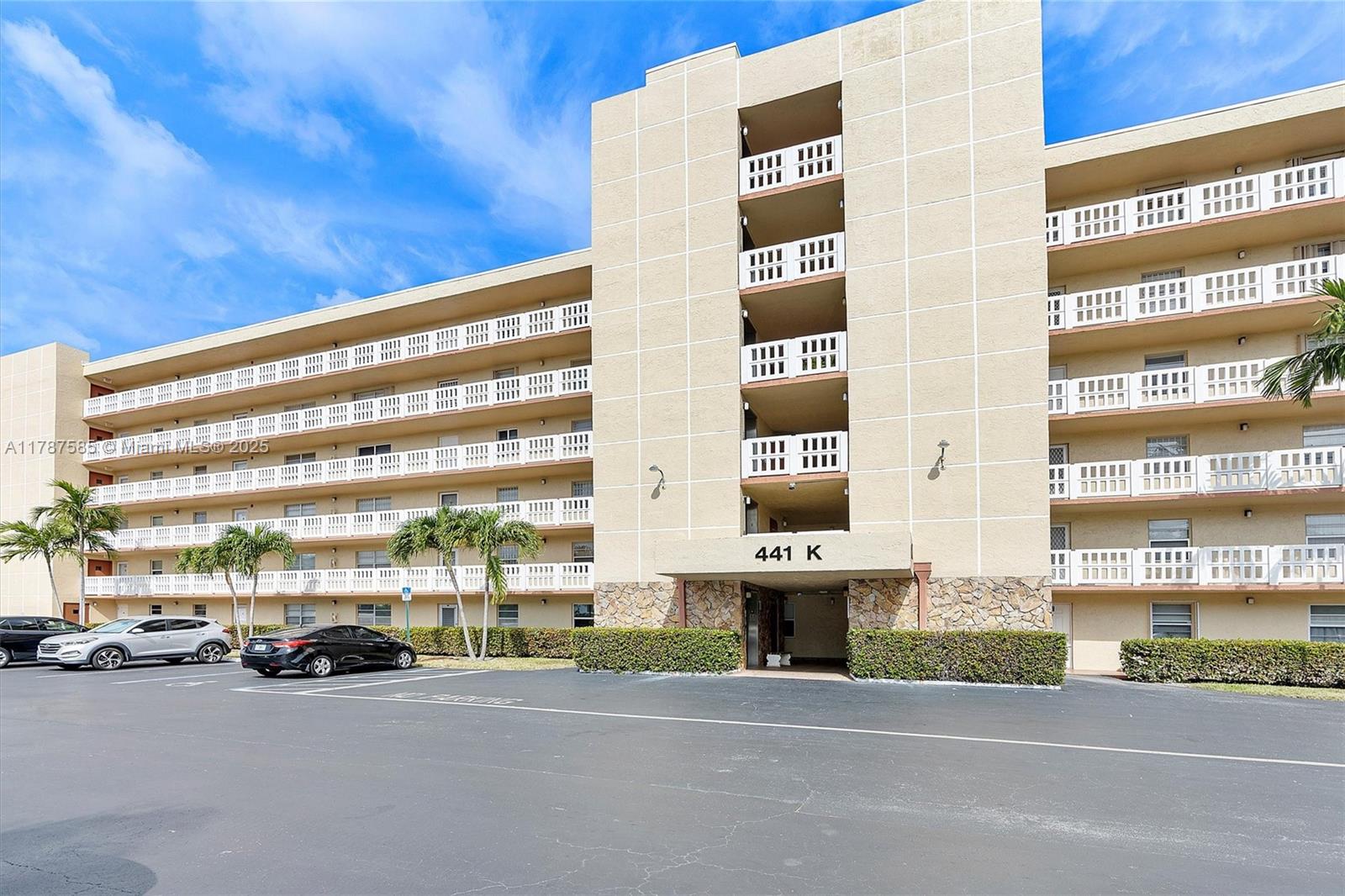 441 SE 3 rd. St. # 302