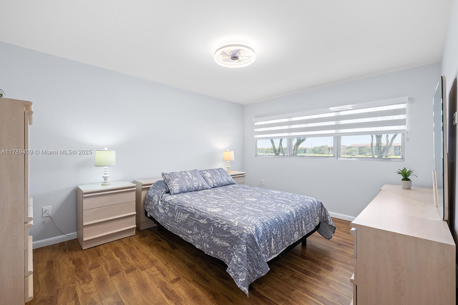 550 SW 138th Ave # 206K