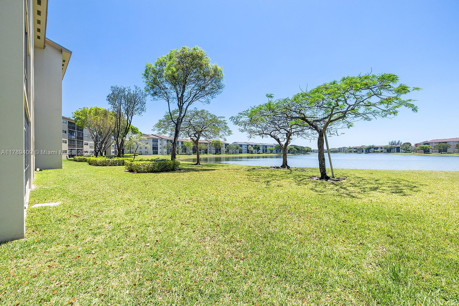 550 SW 138th Ave # 206K