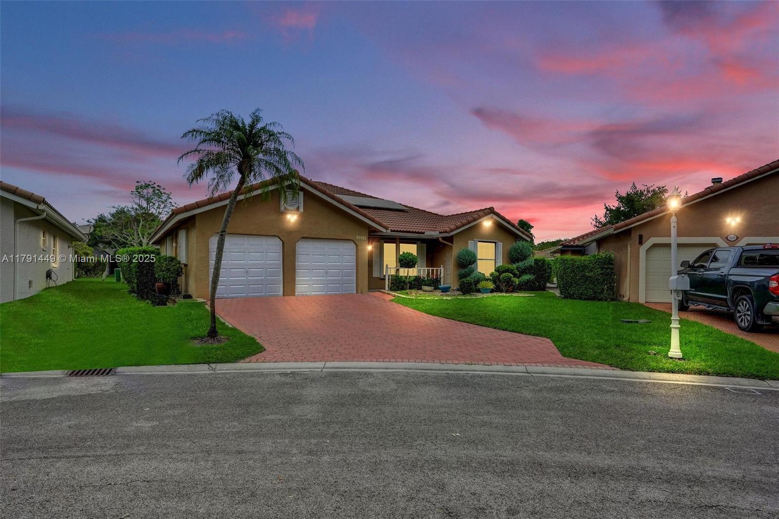 1651 NW 106th Way
