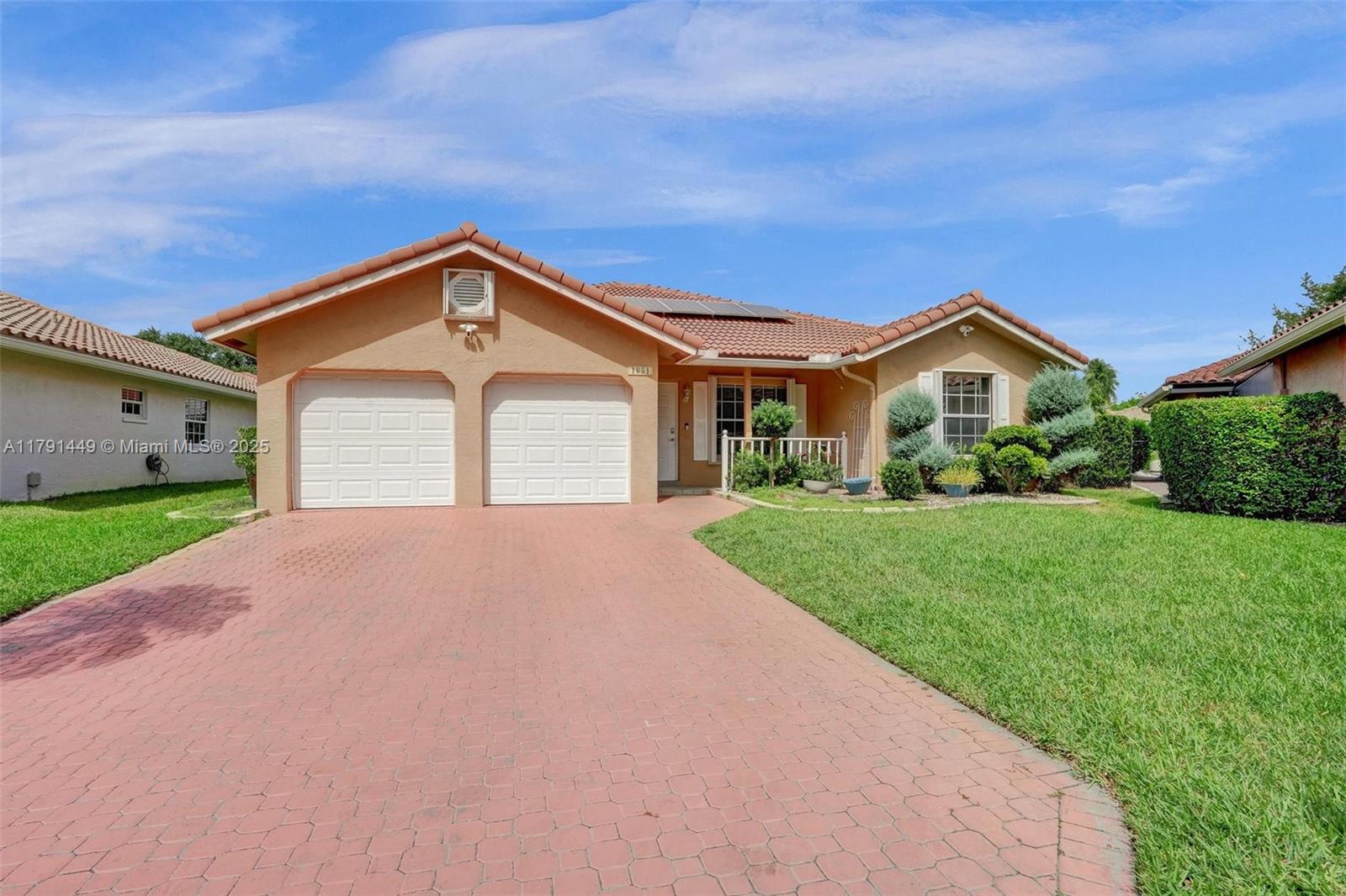1651 NW 106th Way