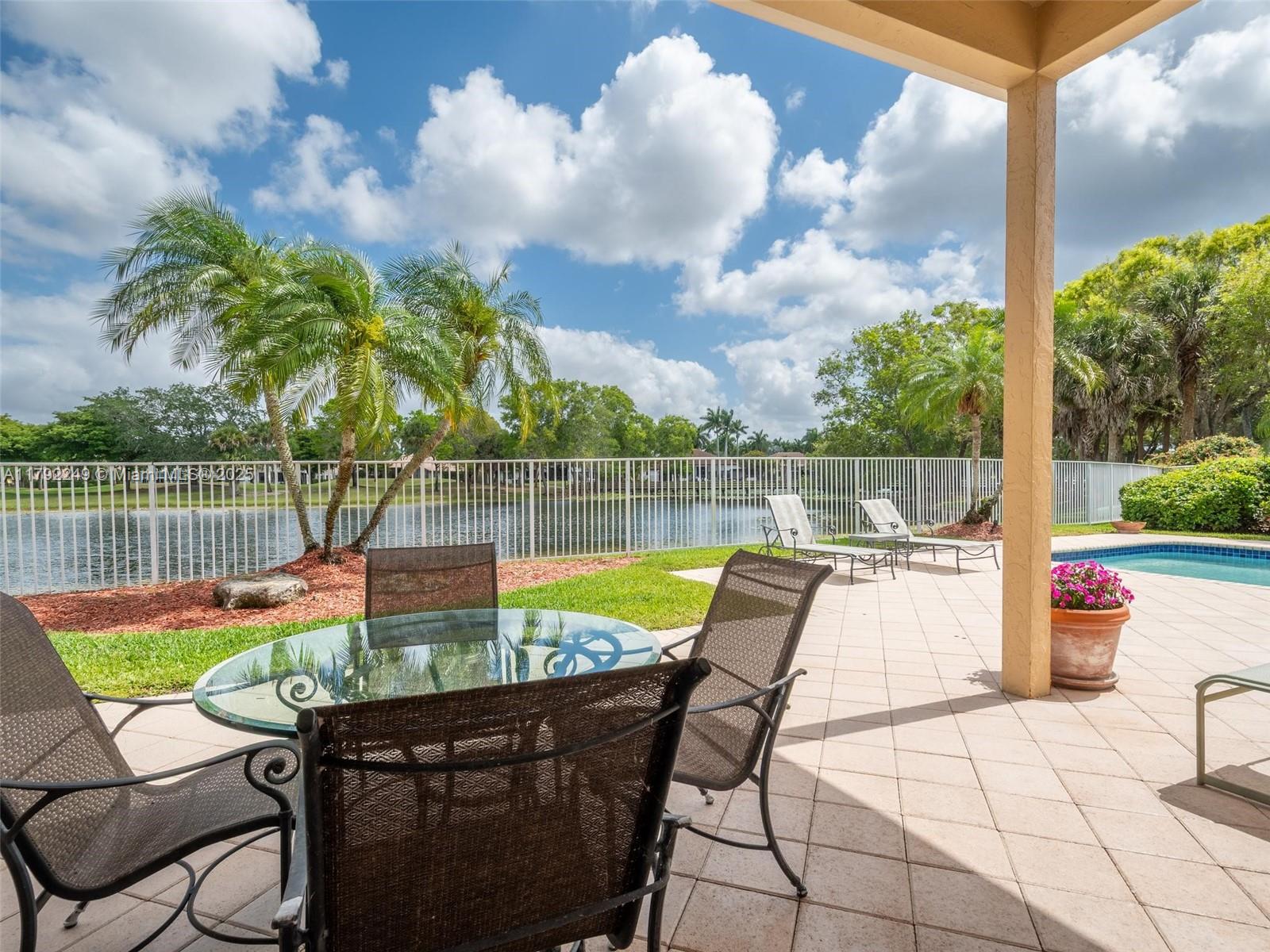 2456 Bay Isle Ct