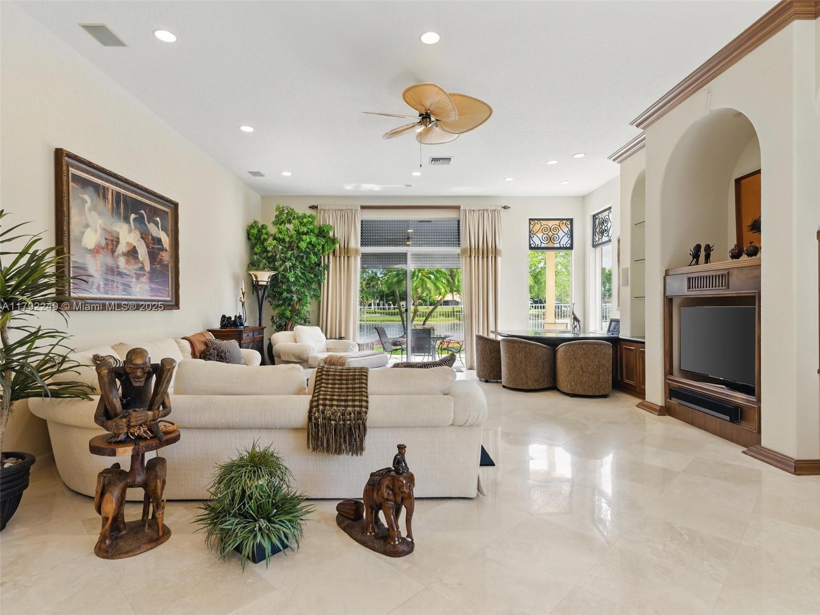 2456 Bay Isle Ct