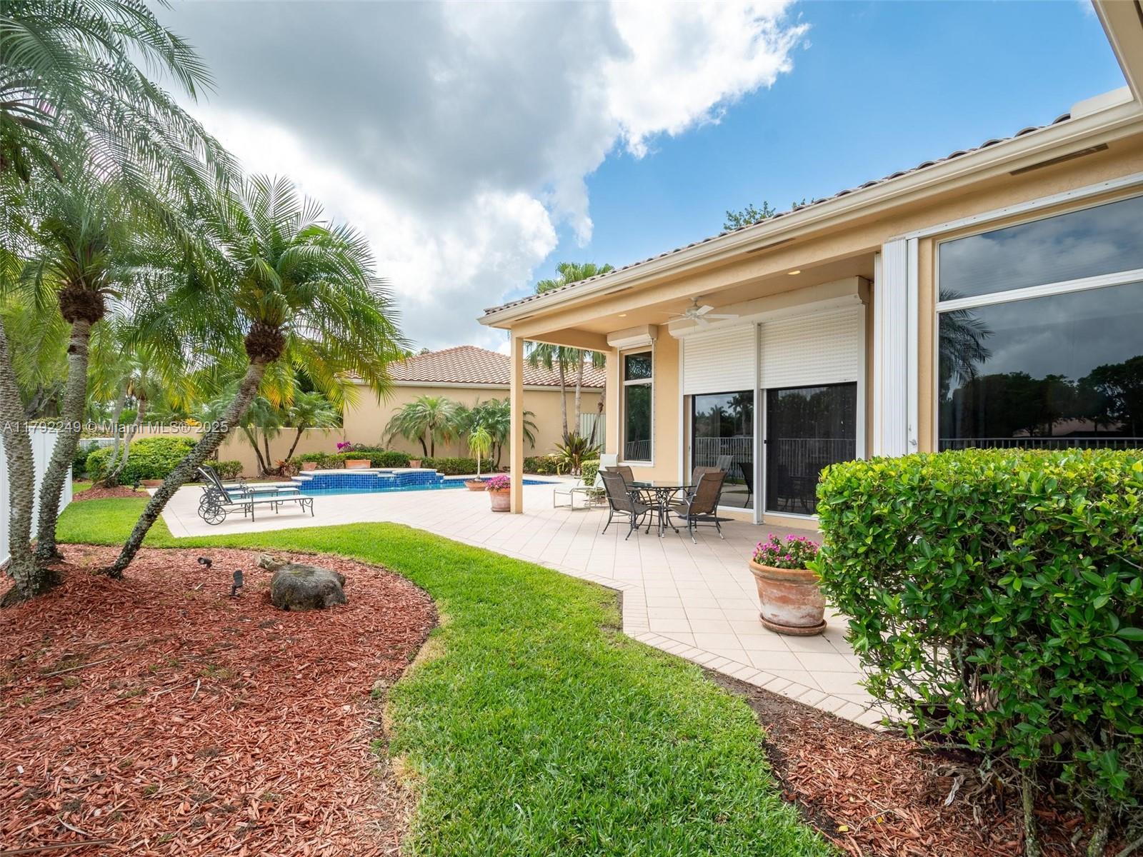 2456 Bay Isle Ct