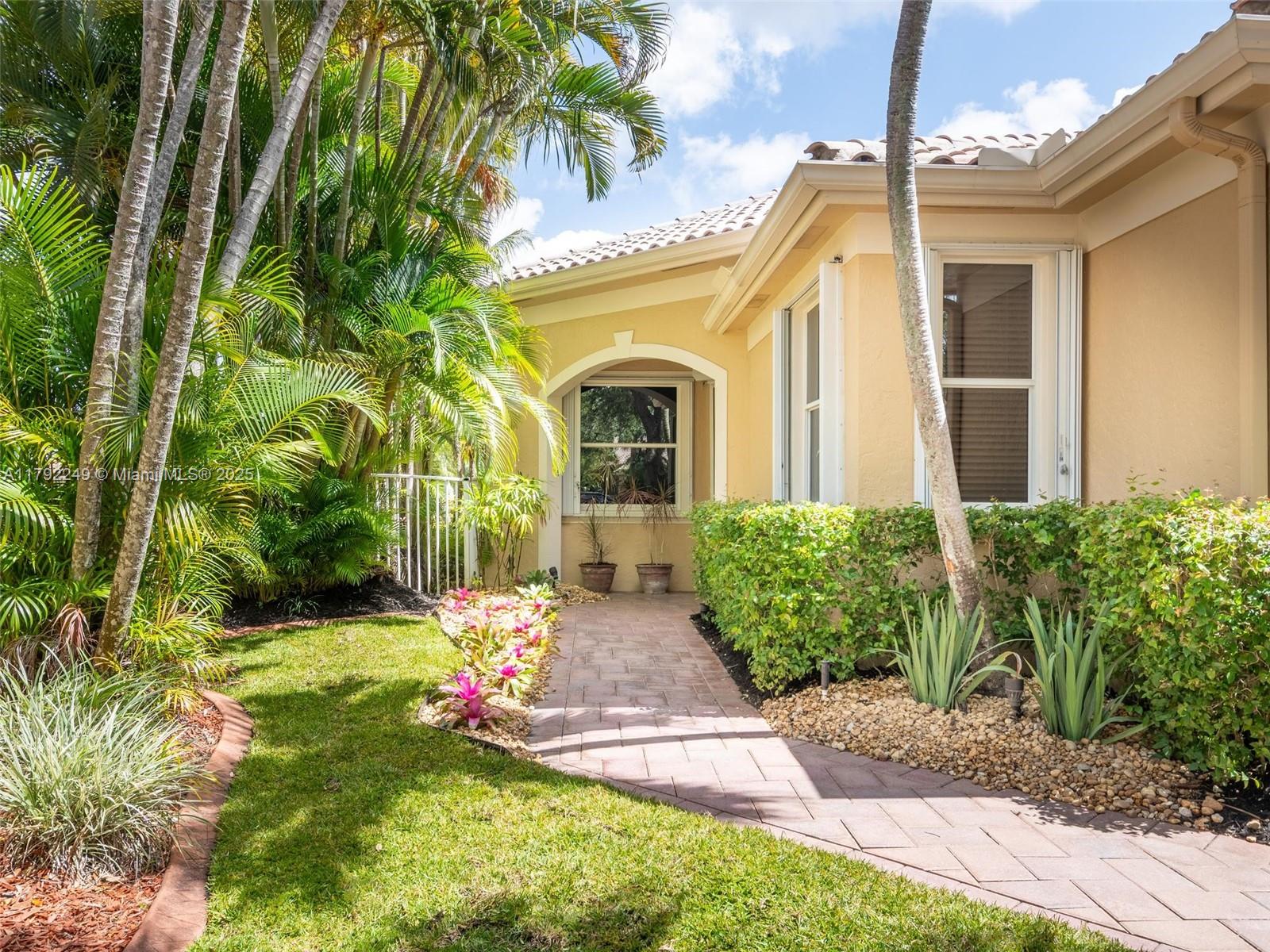 2456 Bay Isle Ct