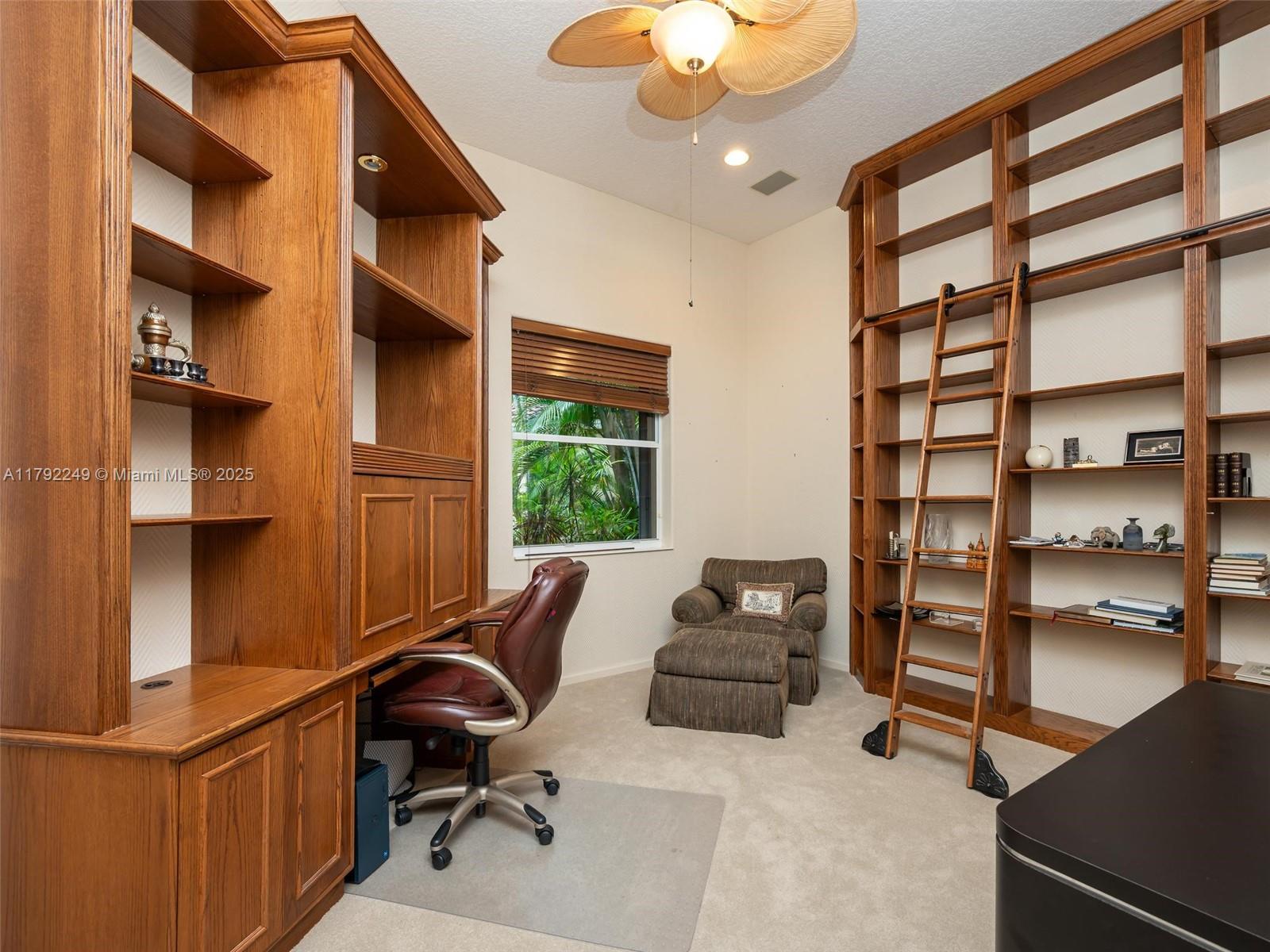 2456 Bay Isle Ct