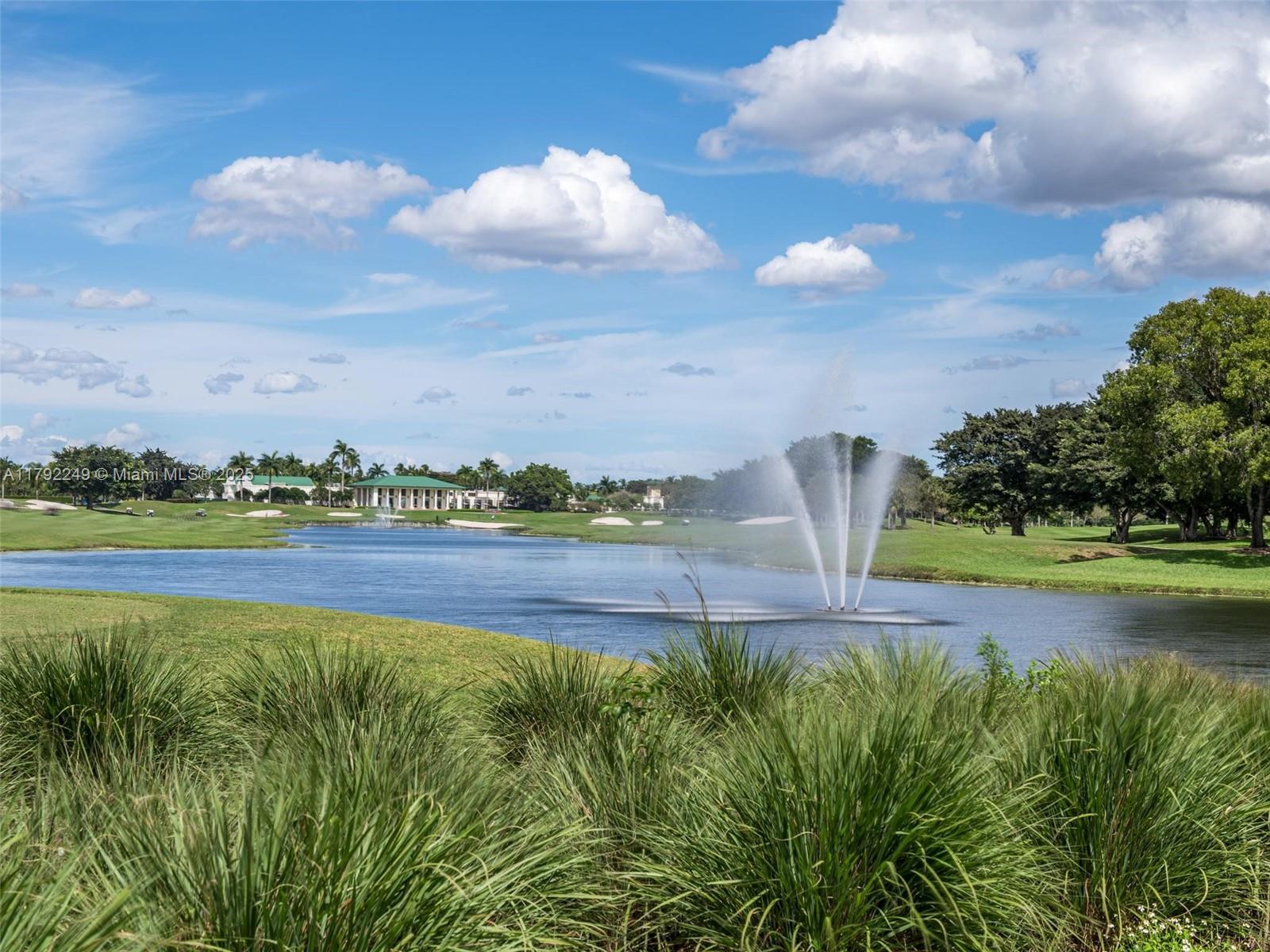 2456 Bay Isle Ct
