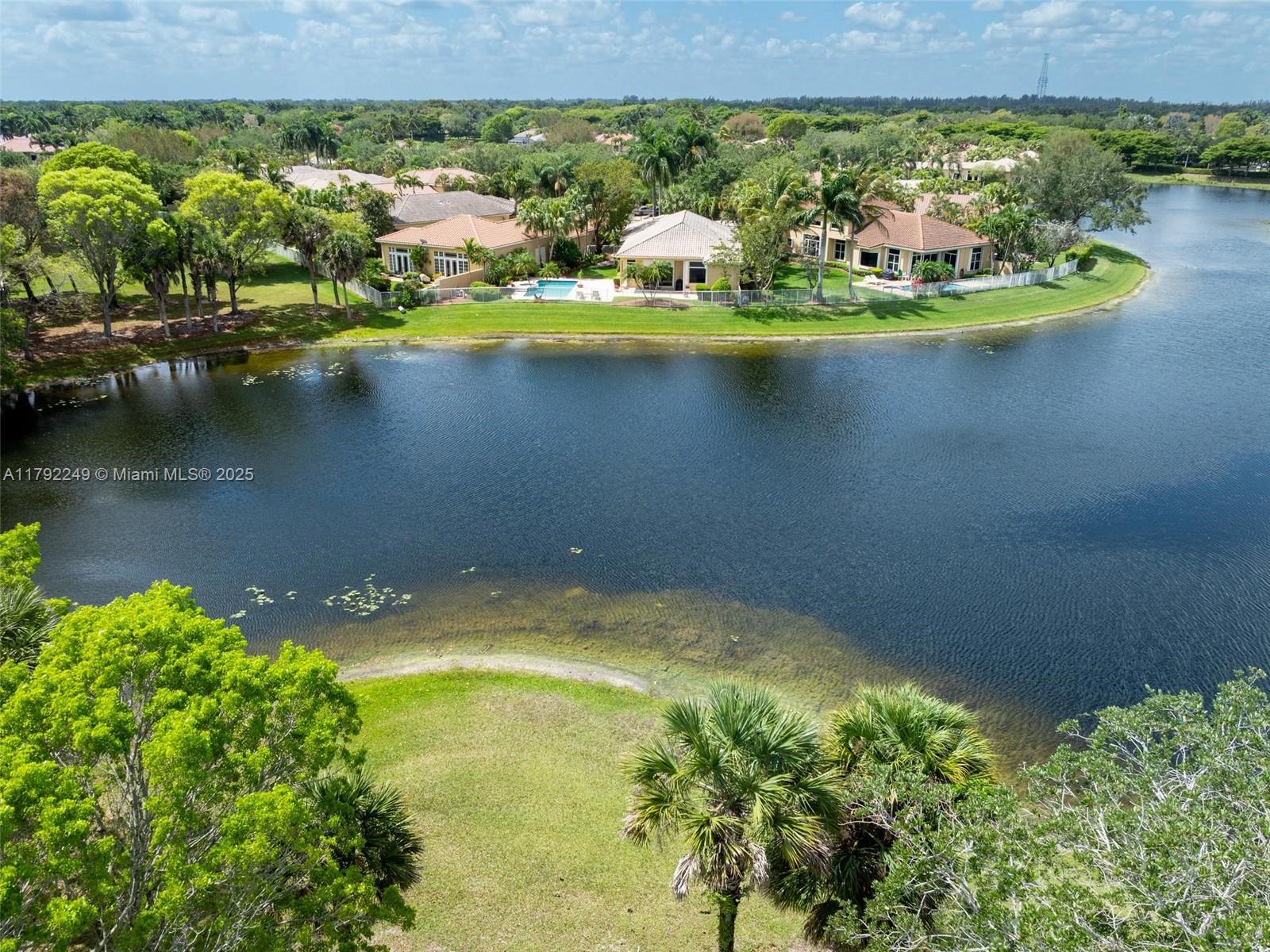 2456 Bay Isle Ct