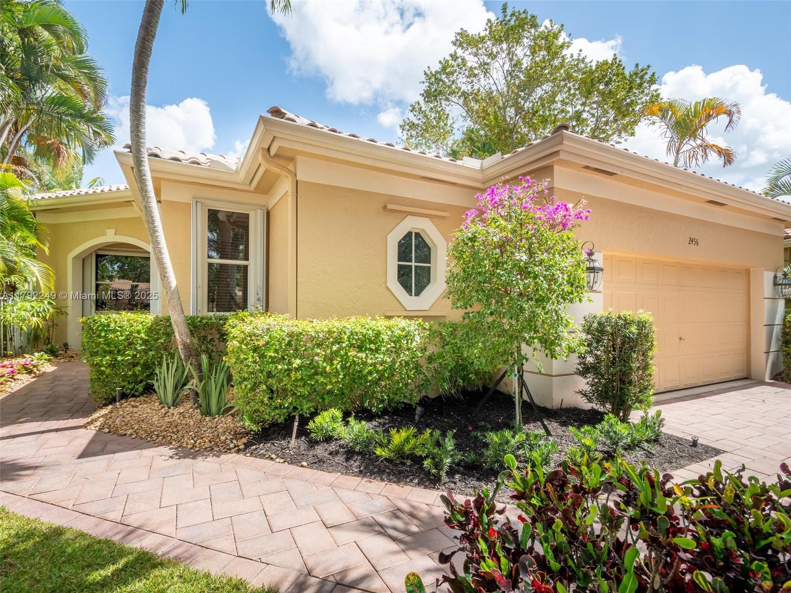 2456 Bay Isle Ct