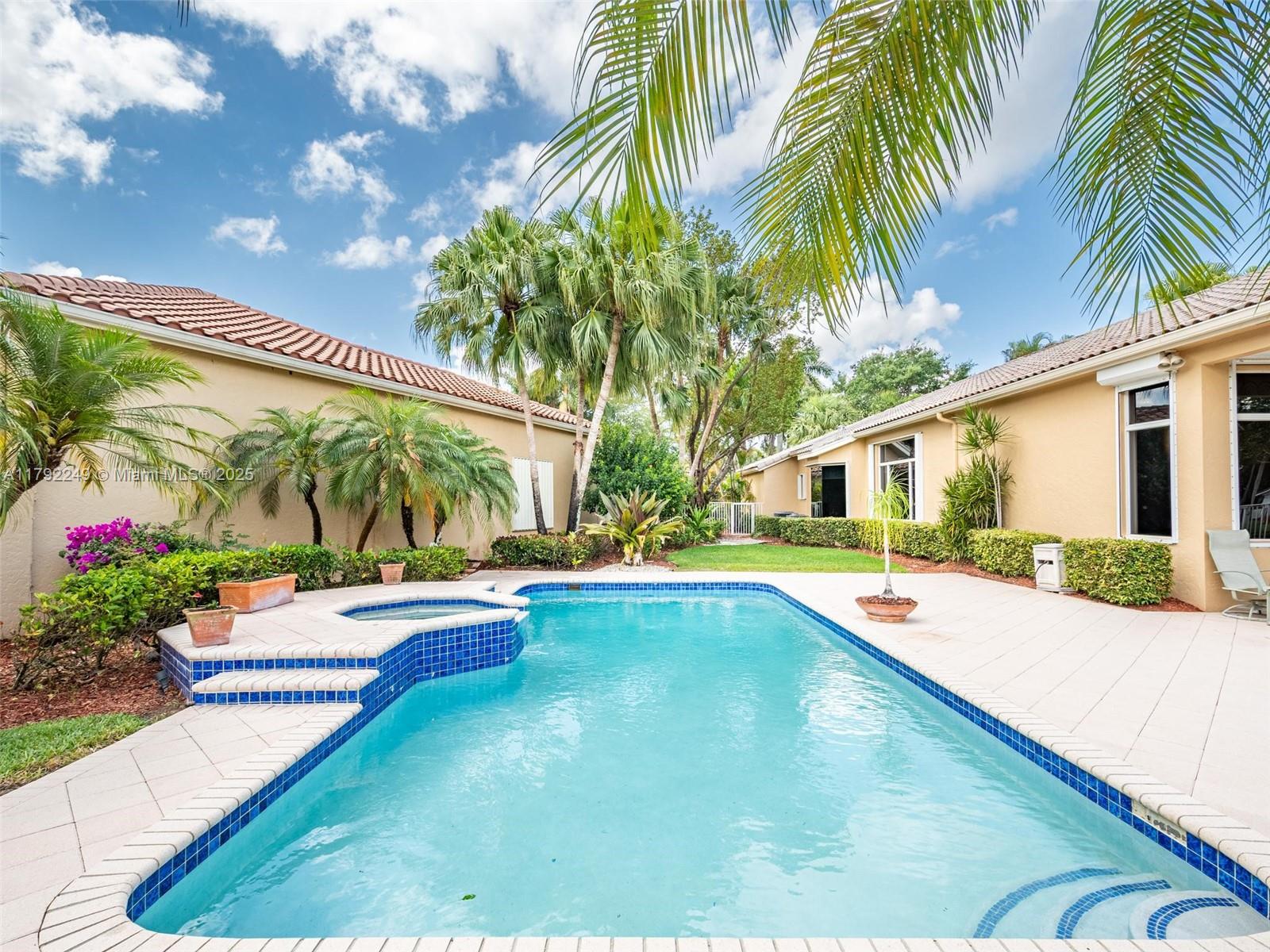 2456 Bay Isle Ct