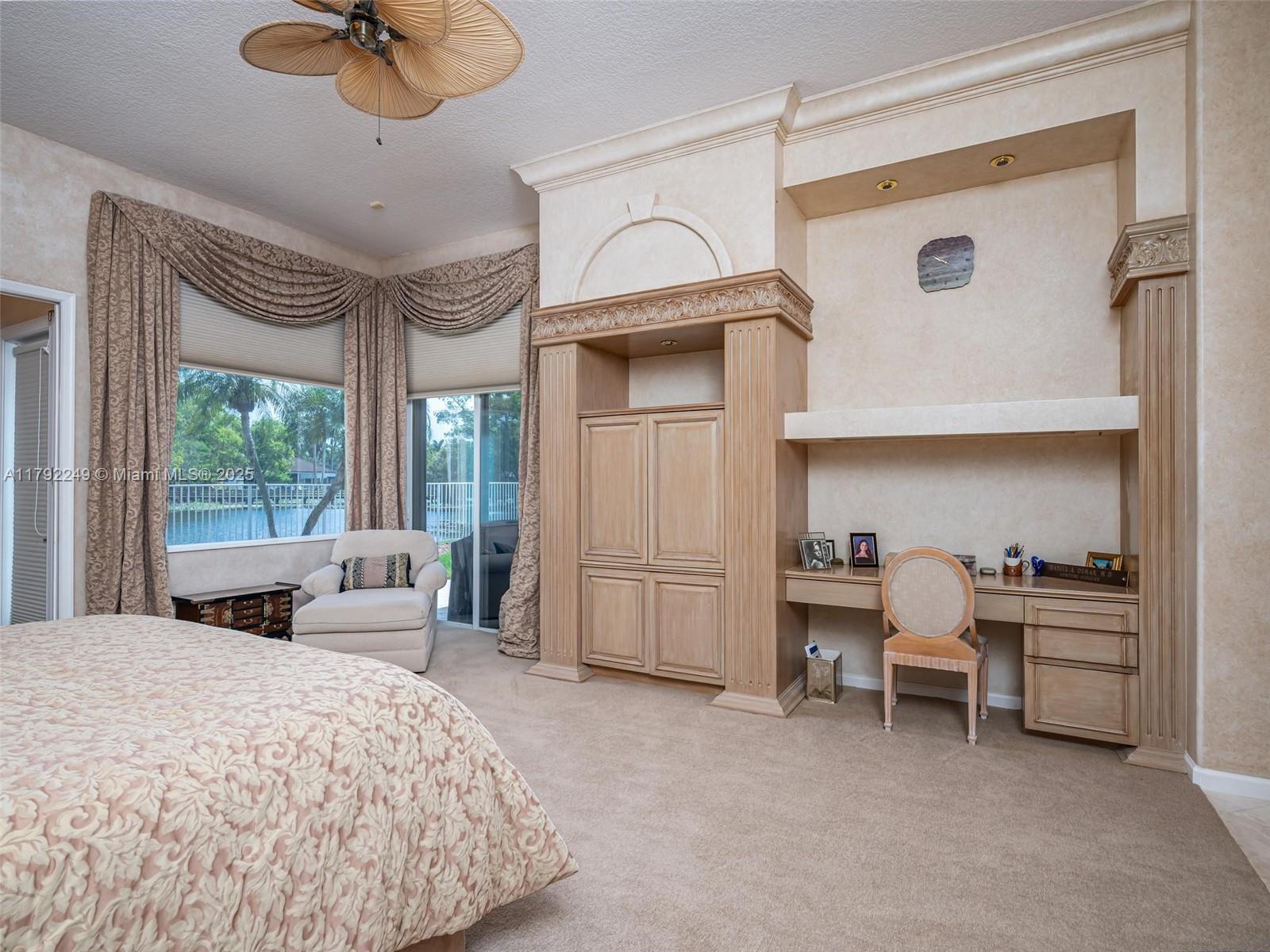 2456 Bay Isle Ct
