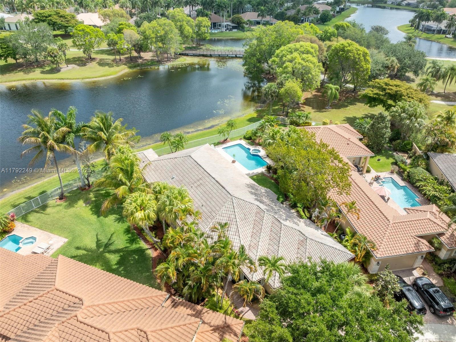 2456 Bay Isle Ct
