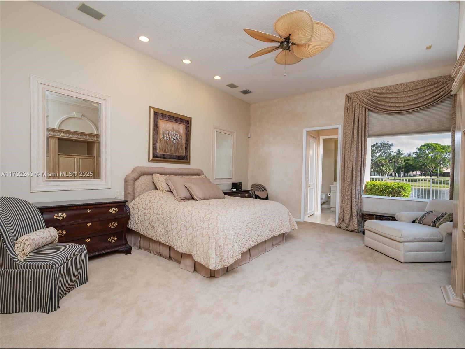 2456 Bay Isle Ct