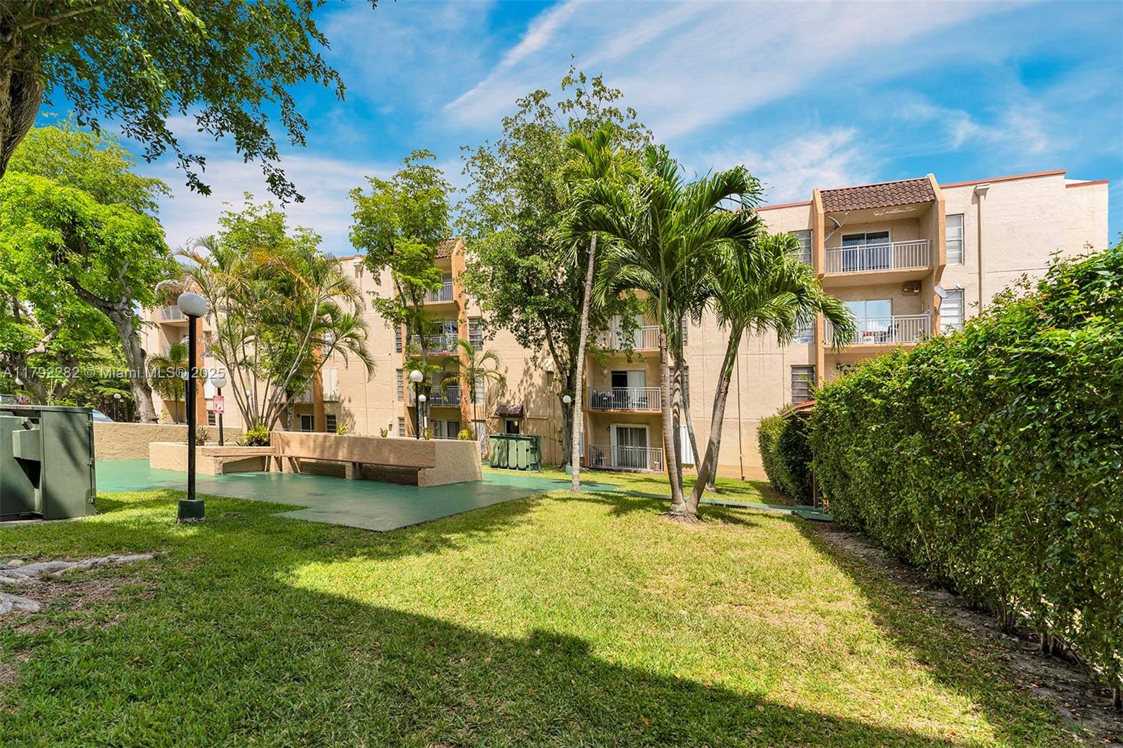 4845 NW 7th St # 5 Unit: 309-5