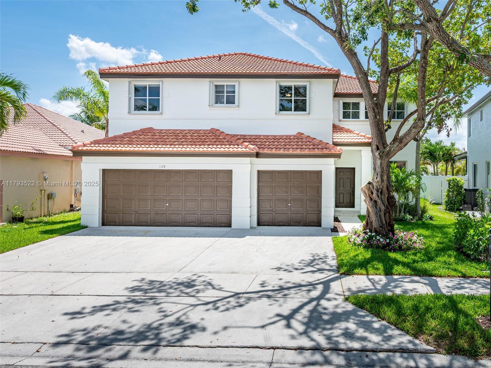 1128 Hidden Valley Way