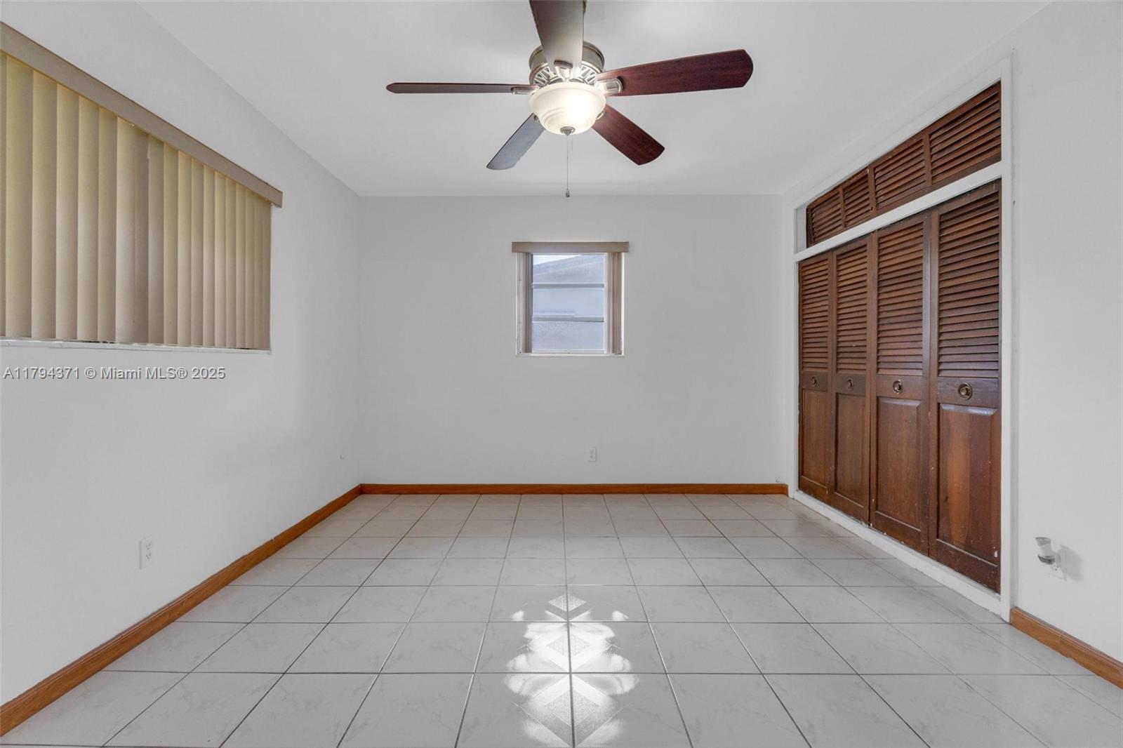 700 NW 76th Ave