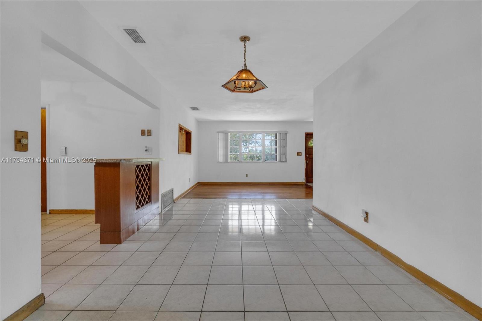 700 NW 76th Ave