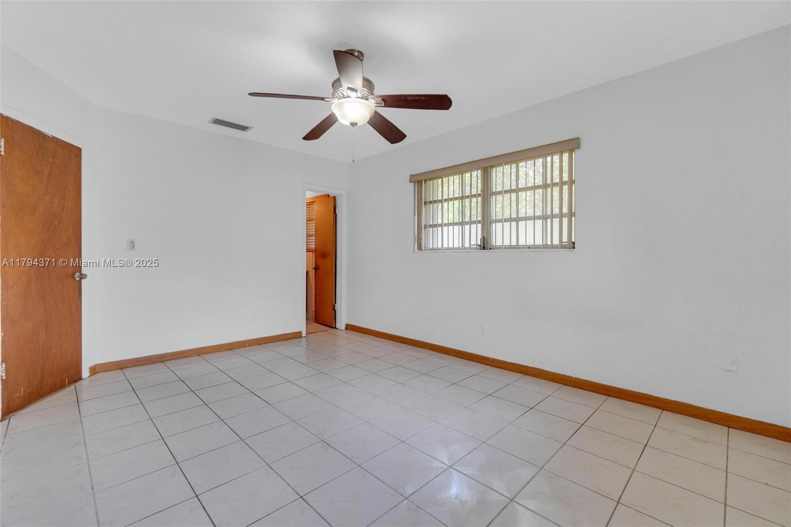 700 NW 76th Ave