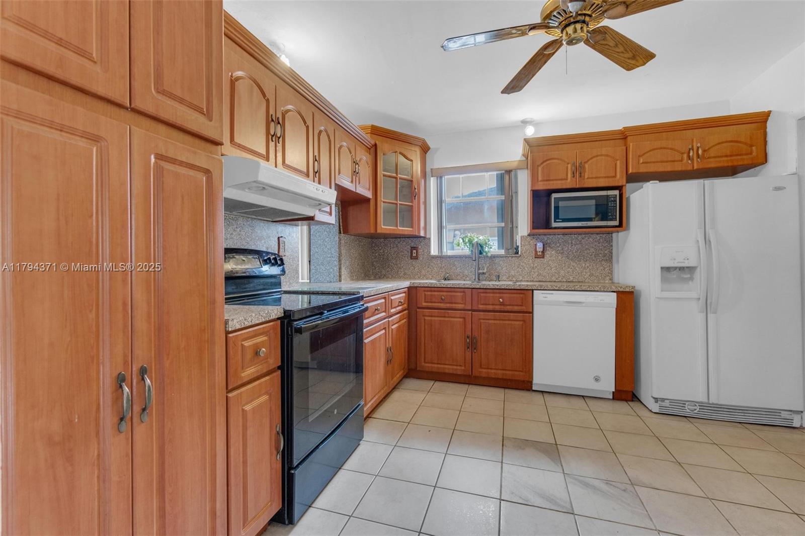 700 NW 76th Ave