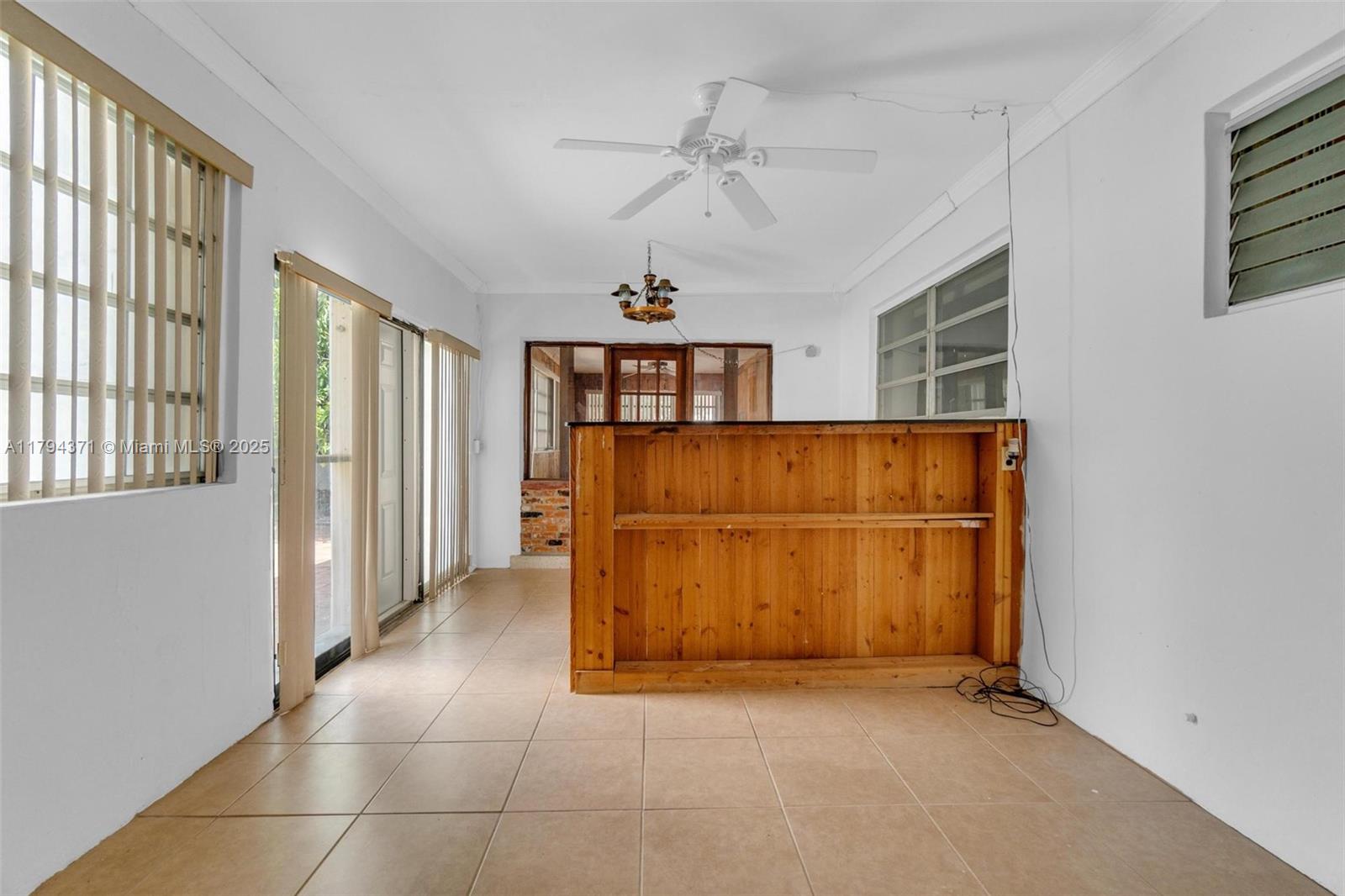 700 NW 76th Ave
