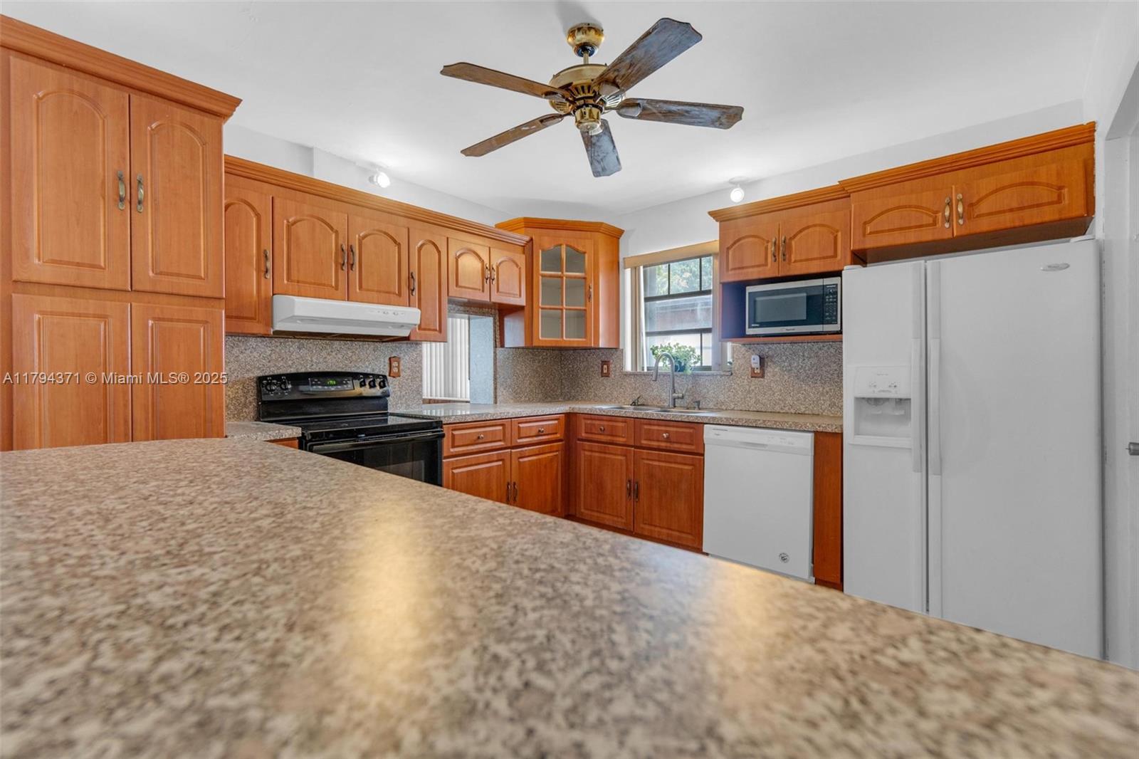 700 NW 76th Ave