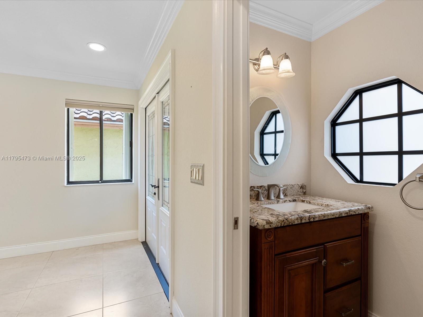 4150 NW 6th St