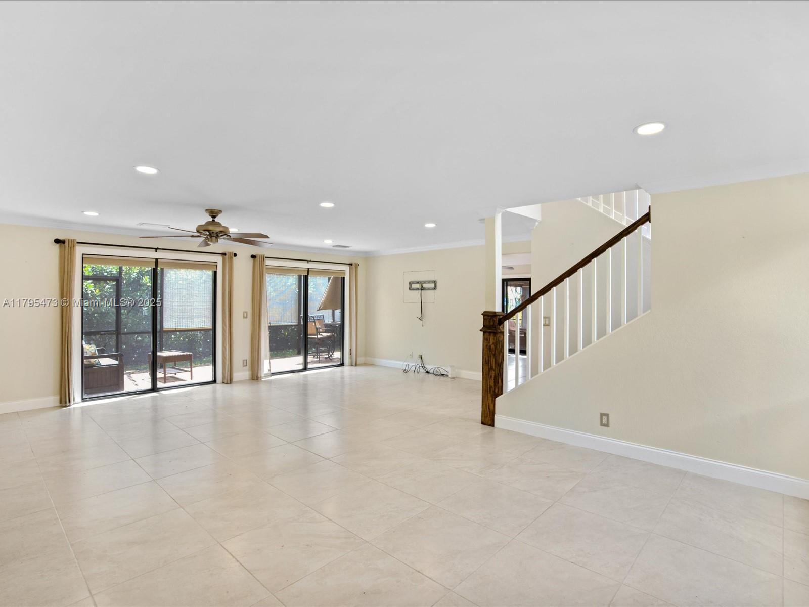 4150 NW 6th St