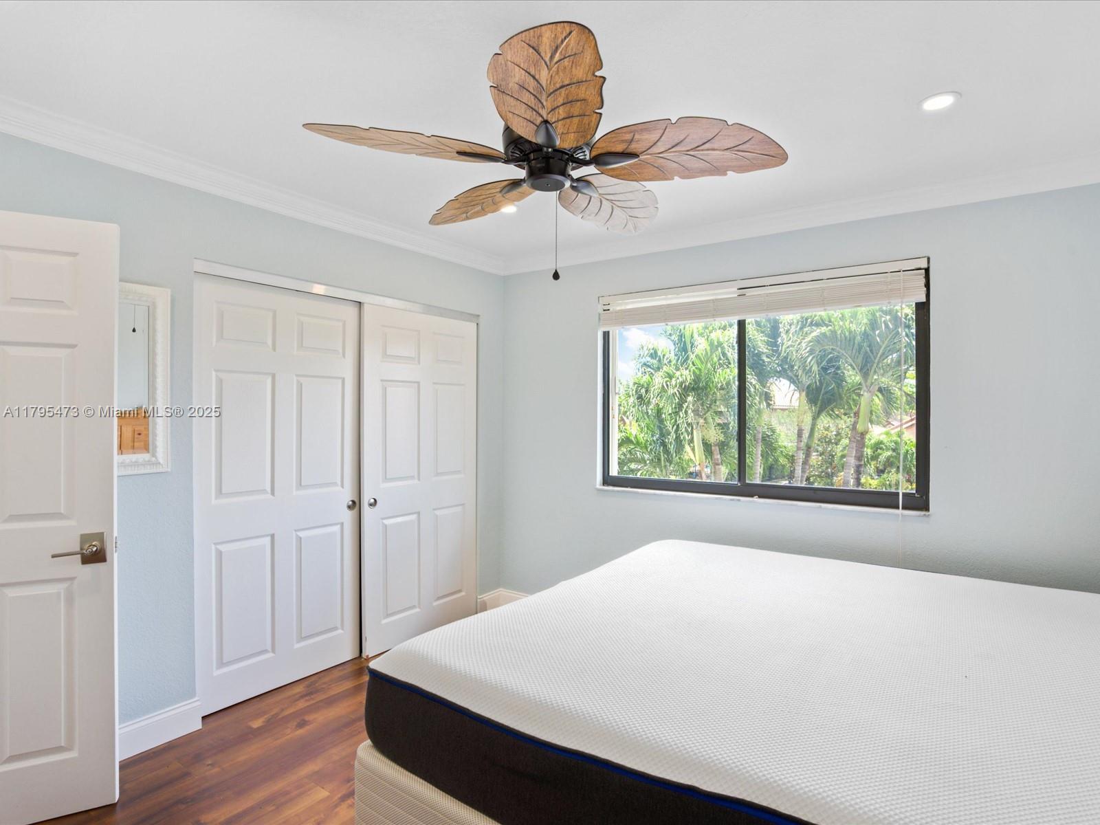 4150 NW 6th St