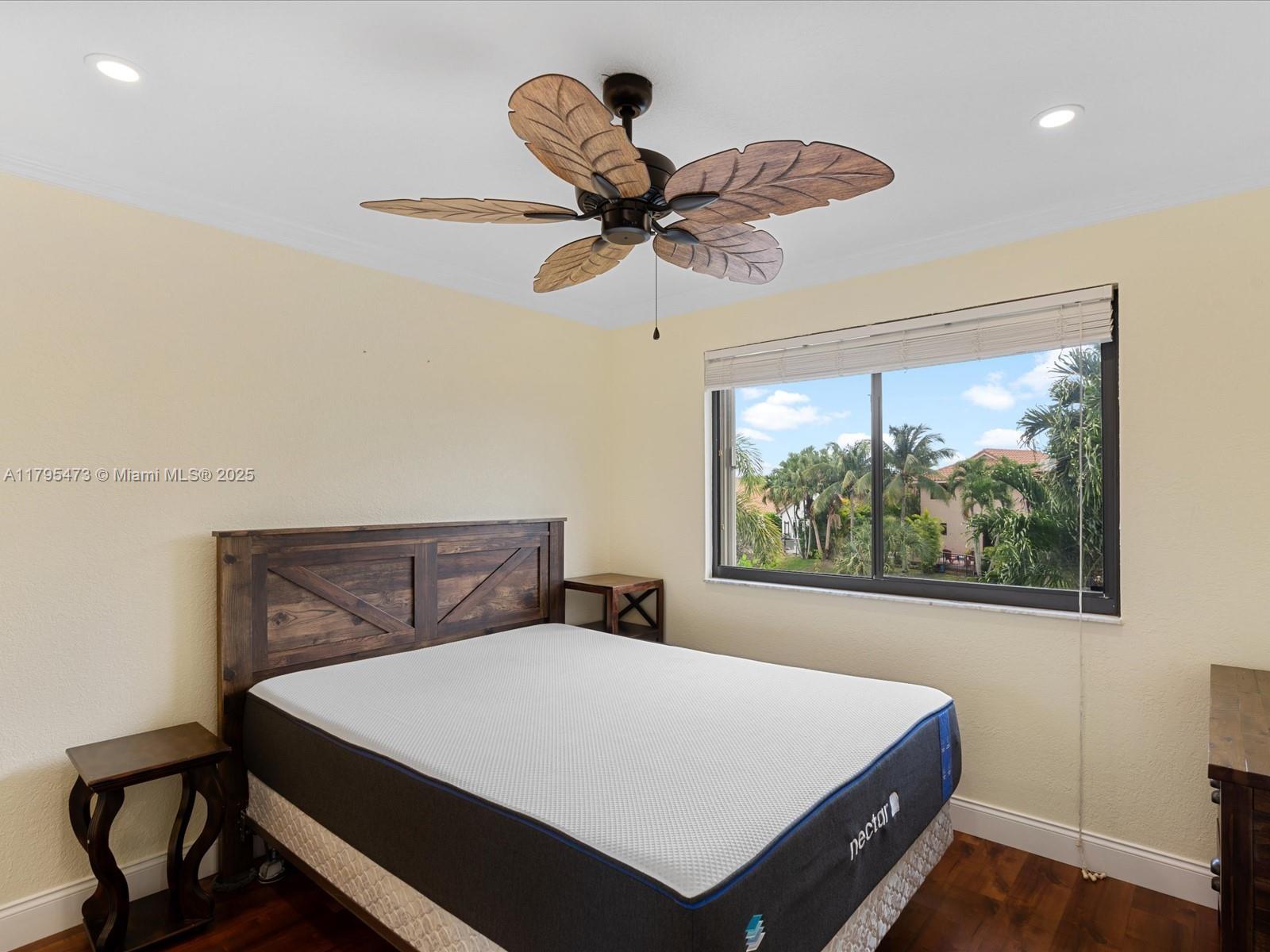 4150 NW 6th St