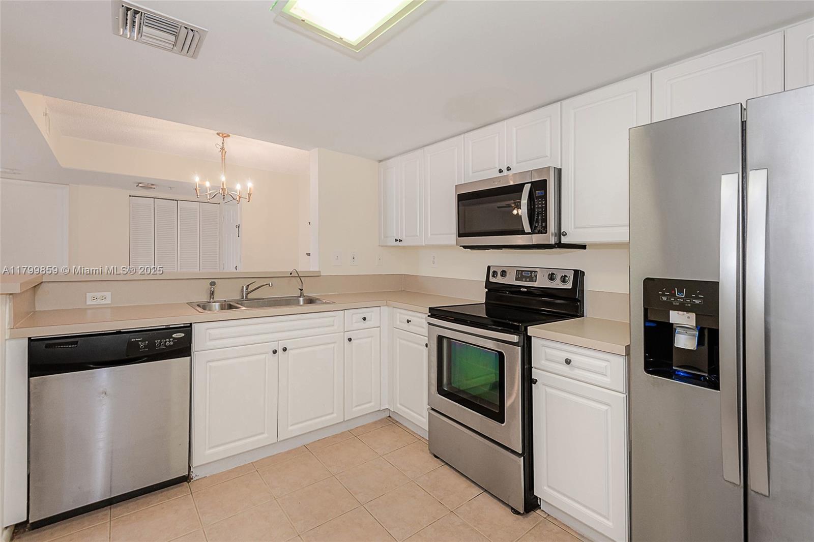 520 SE 5th Ave # 2606