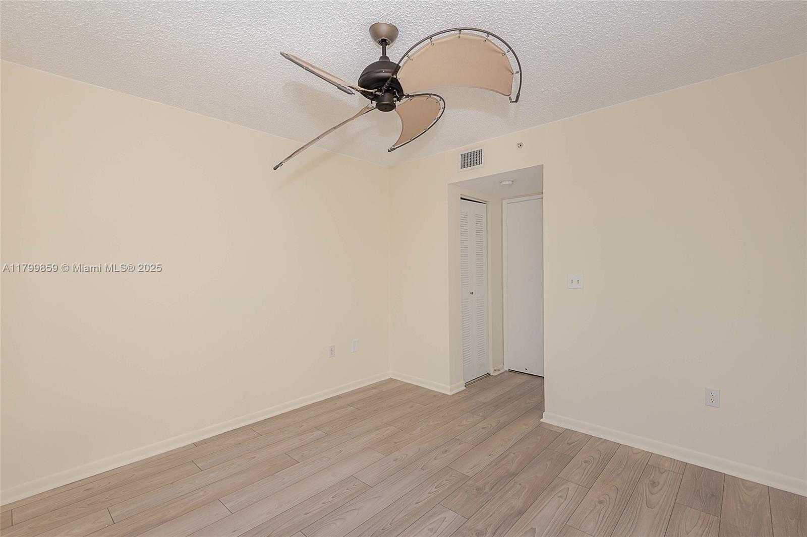 520 SE 5th Ave # 2606