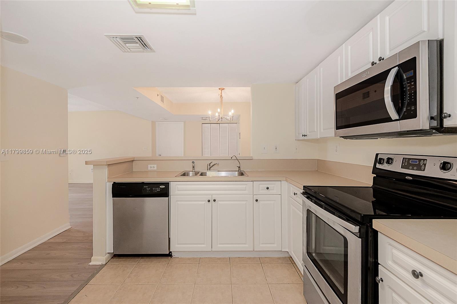 520 SE 5th Ave # 2606