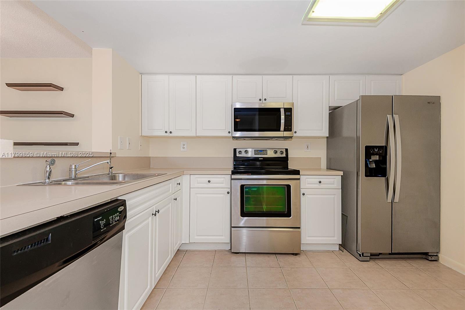520 SE 5th Ave # 2606